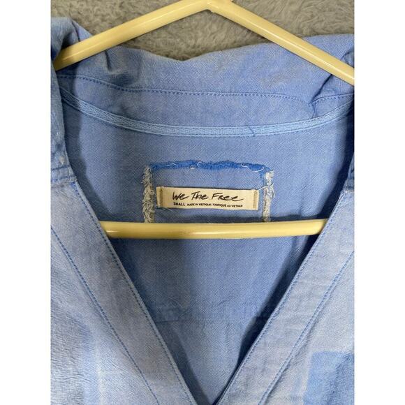 Free people we the free blue denim button up collared lightweight raw hem S - Picture 7 of 13